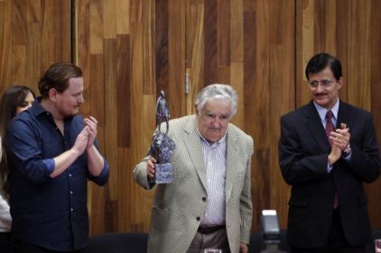 Galardón Corazón de León a José Mujica, Presidente de Urugua
